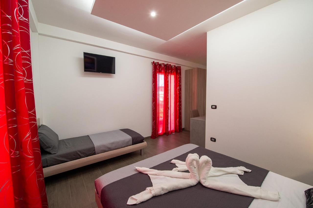 Perla Del Sud Hotel Sava Luaran gambar